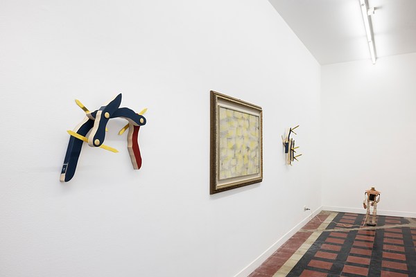 Image 7 of 77