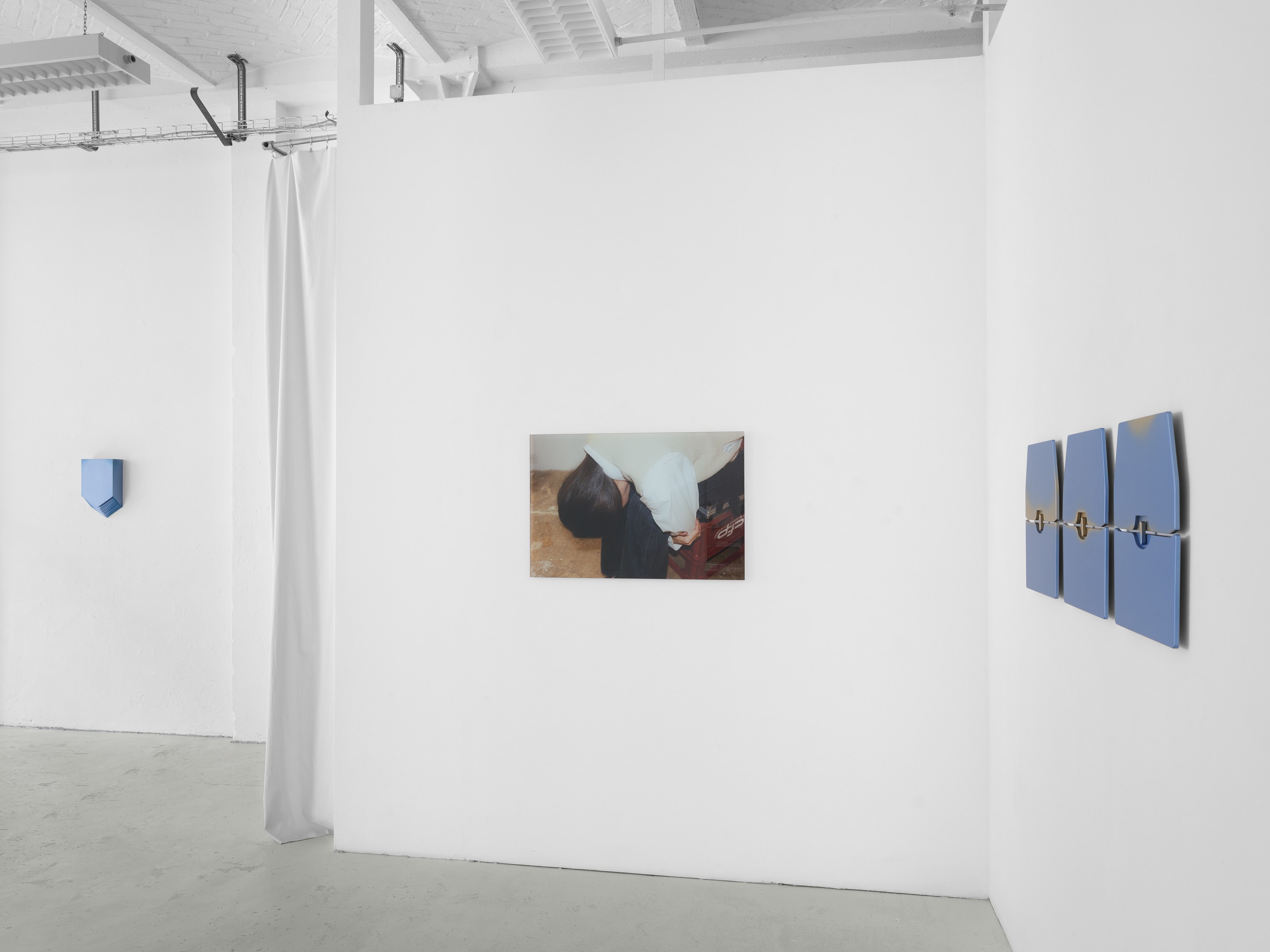 Lena Marie Emrich, Brace, Brace at Office Impart, photo 12