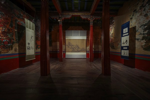 Image 7 of 39