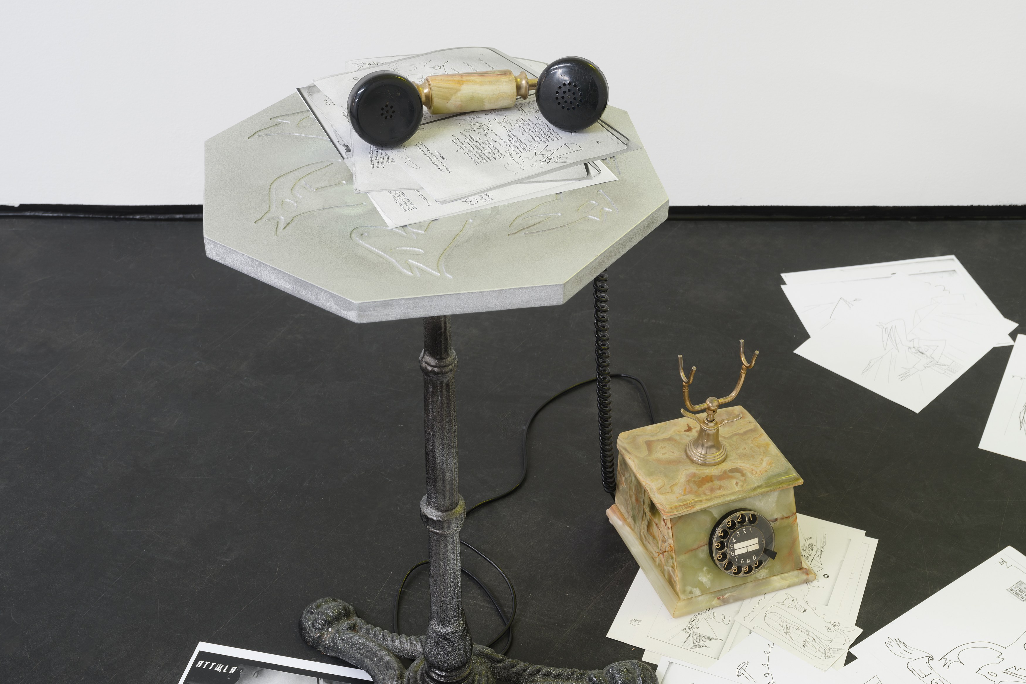 Niko Abramidis &NE, present pendulum at max goelitz, photo 6