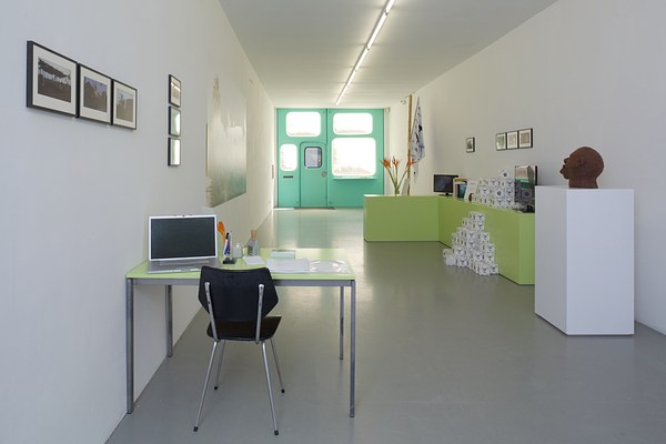 Image 6 of 19