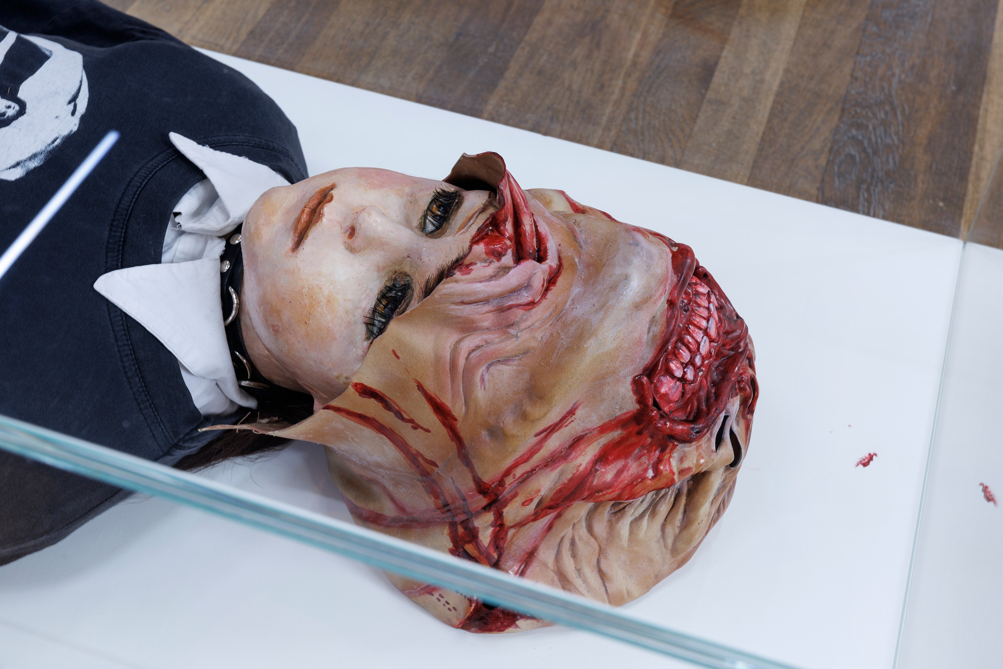 Gisèle Vienne, This Causes Consciousness to Fracture – A Puppet Play at Haus am Waldsee, photo 26