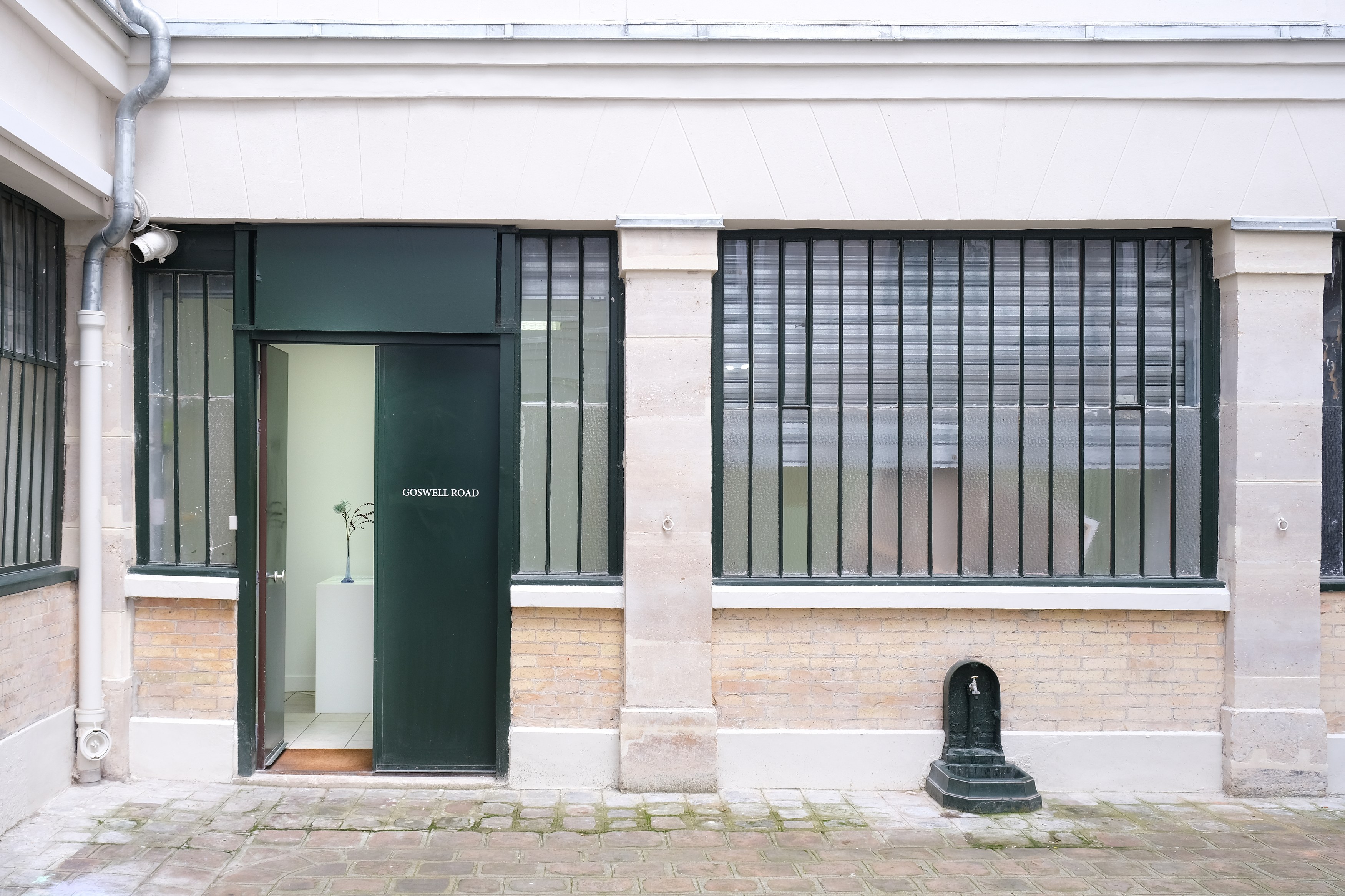 Ema Gaspar, PLEASE, SLEEP at Goswell Road, photo 44