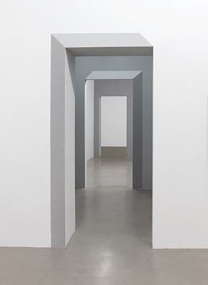 Image 7 of 27