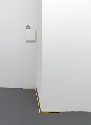 Image 14 of 27