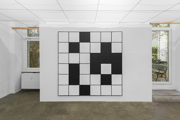 Image 4 of 31