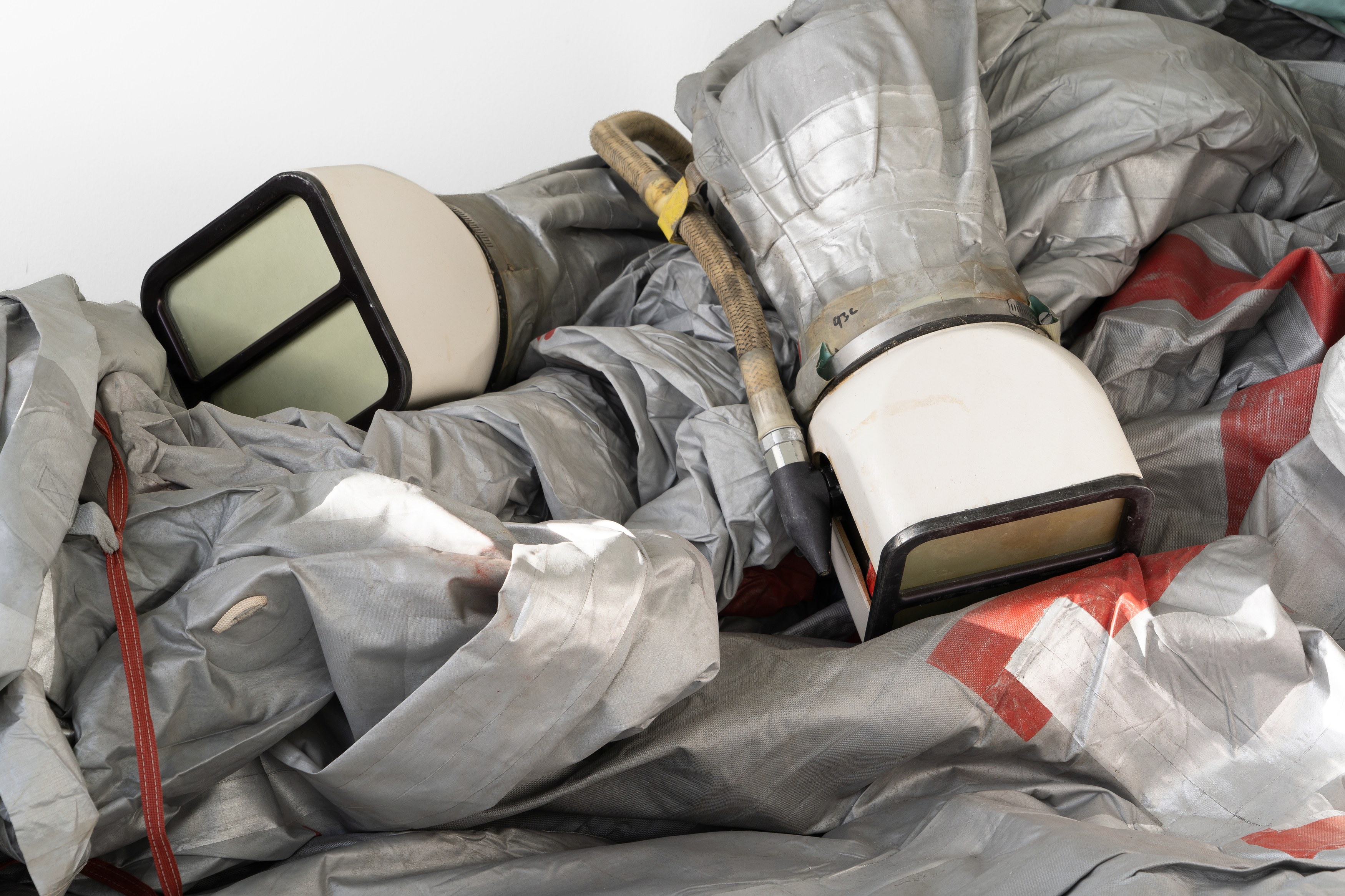 Bat-Ami Rivlin, Untitled (Inflatable Slider) at Lo Brutto Stahl, photo 11