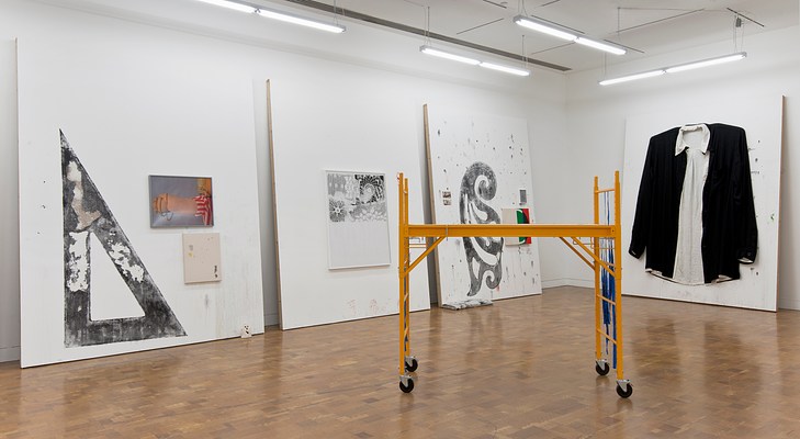 Image 2 of 14