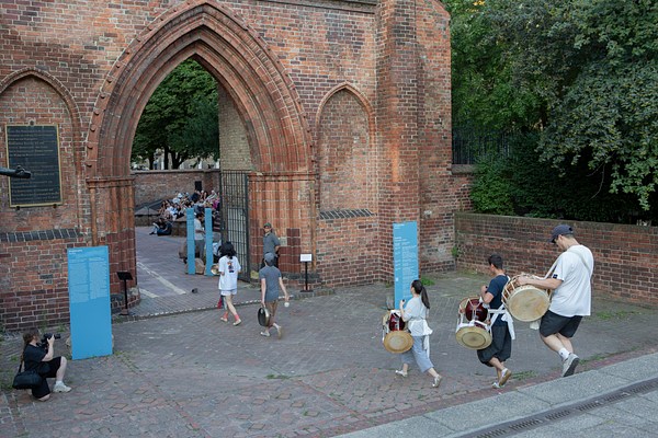 Image 7 of 104