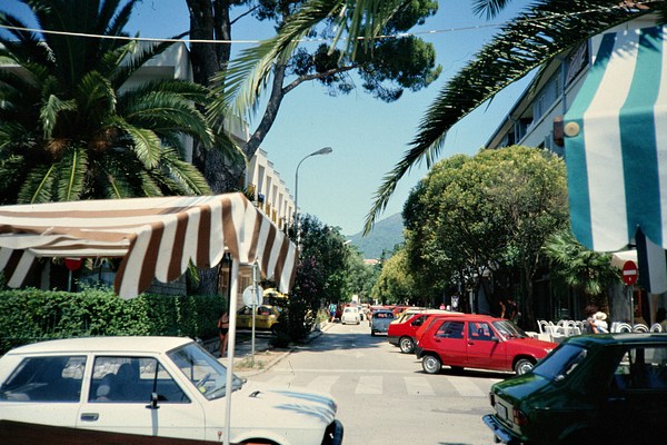 Image 70 of 72