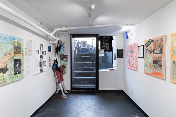 Image 7 of 28