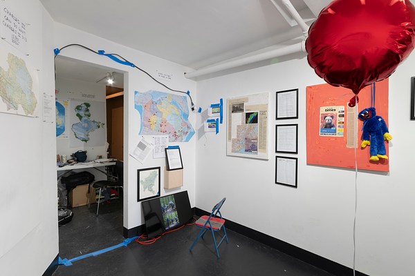Image 10 of 28