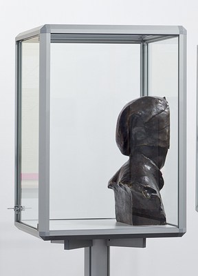 Image 4 of 5