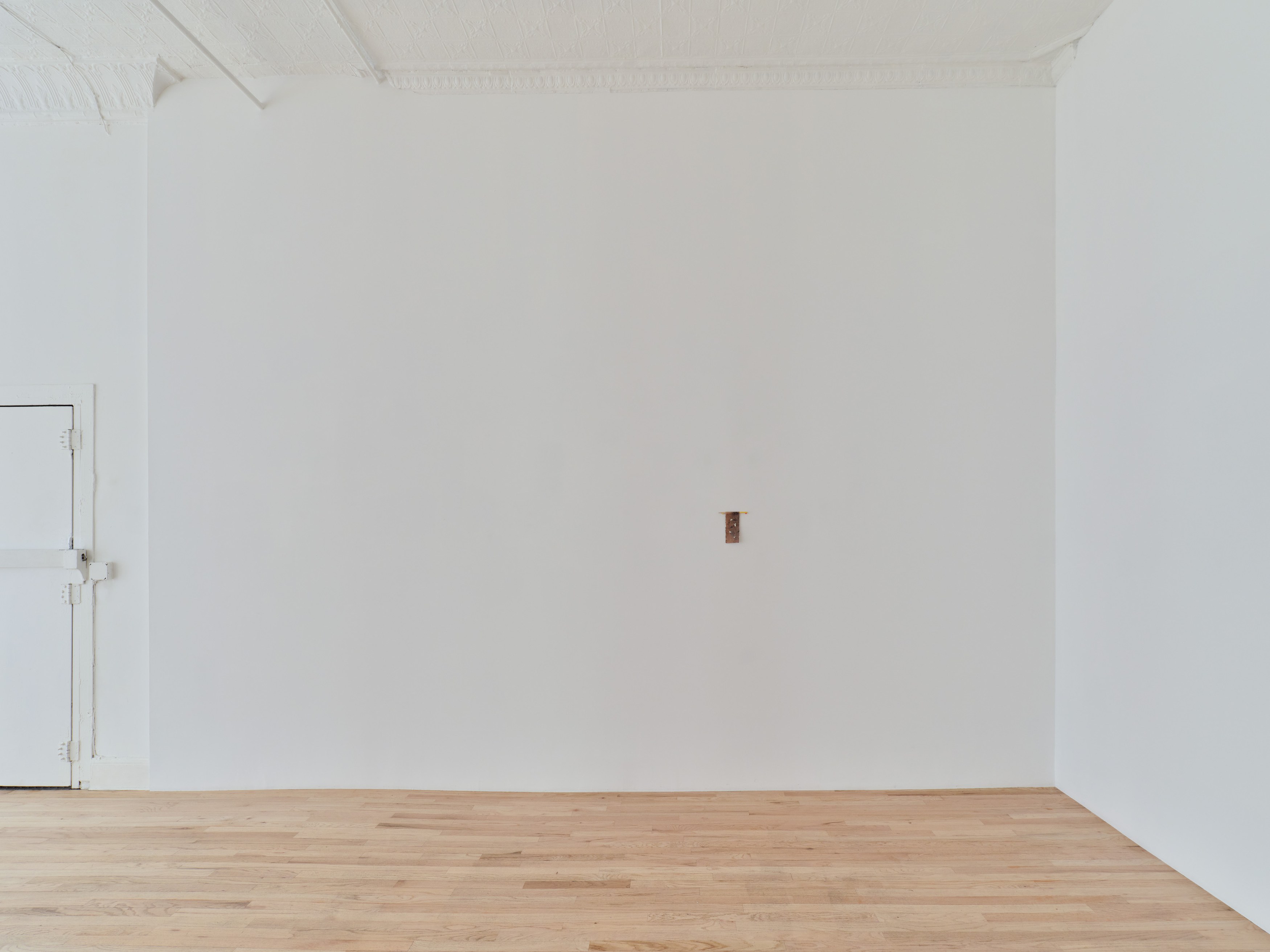 Duane Linklater, Dressing at Bortolami, photo 8