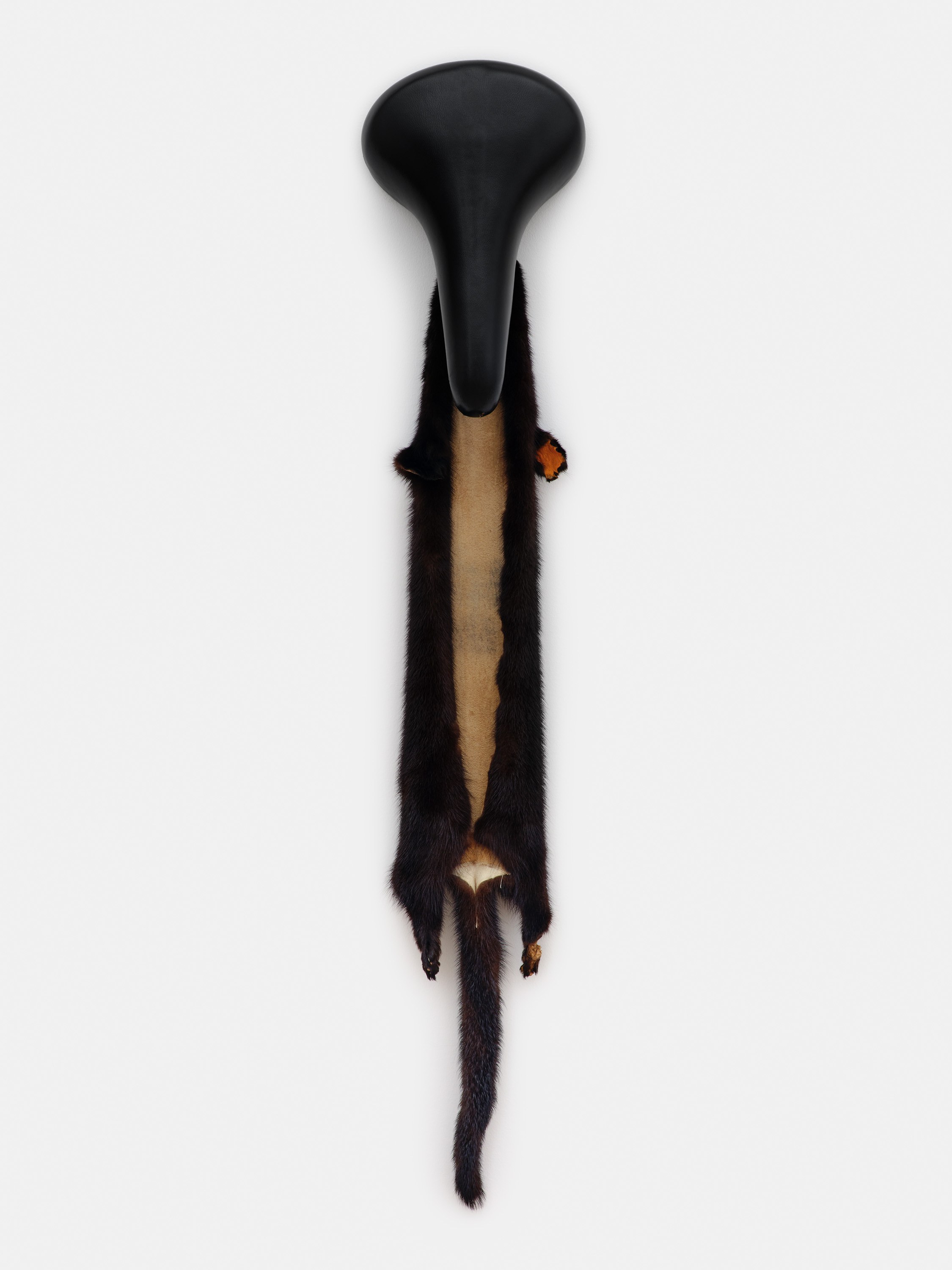 Duane Linklater, Dressing at Bortolami, photo 9