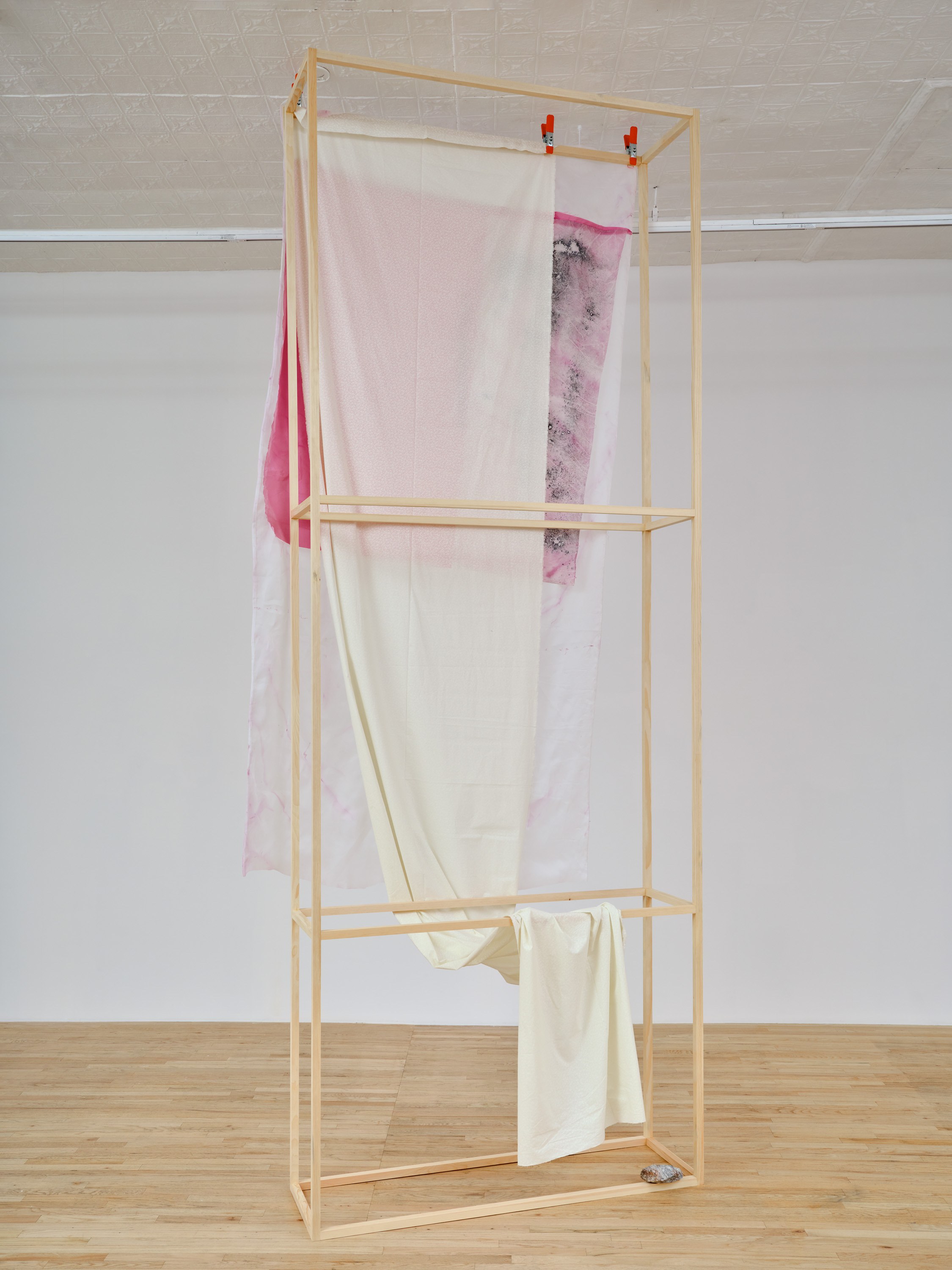 Duane Linklater, Dressing at Bortolami, photo 14