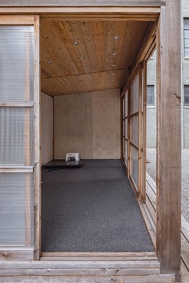 Image 4 of 9