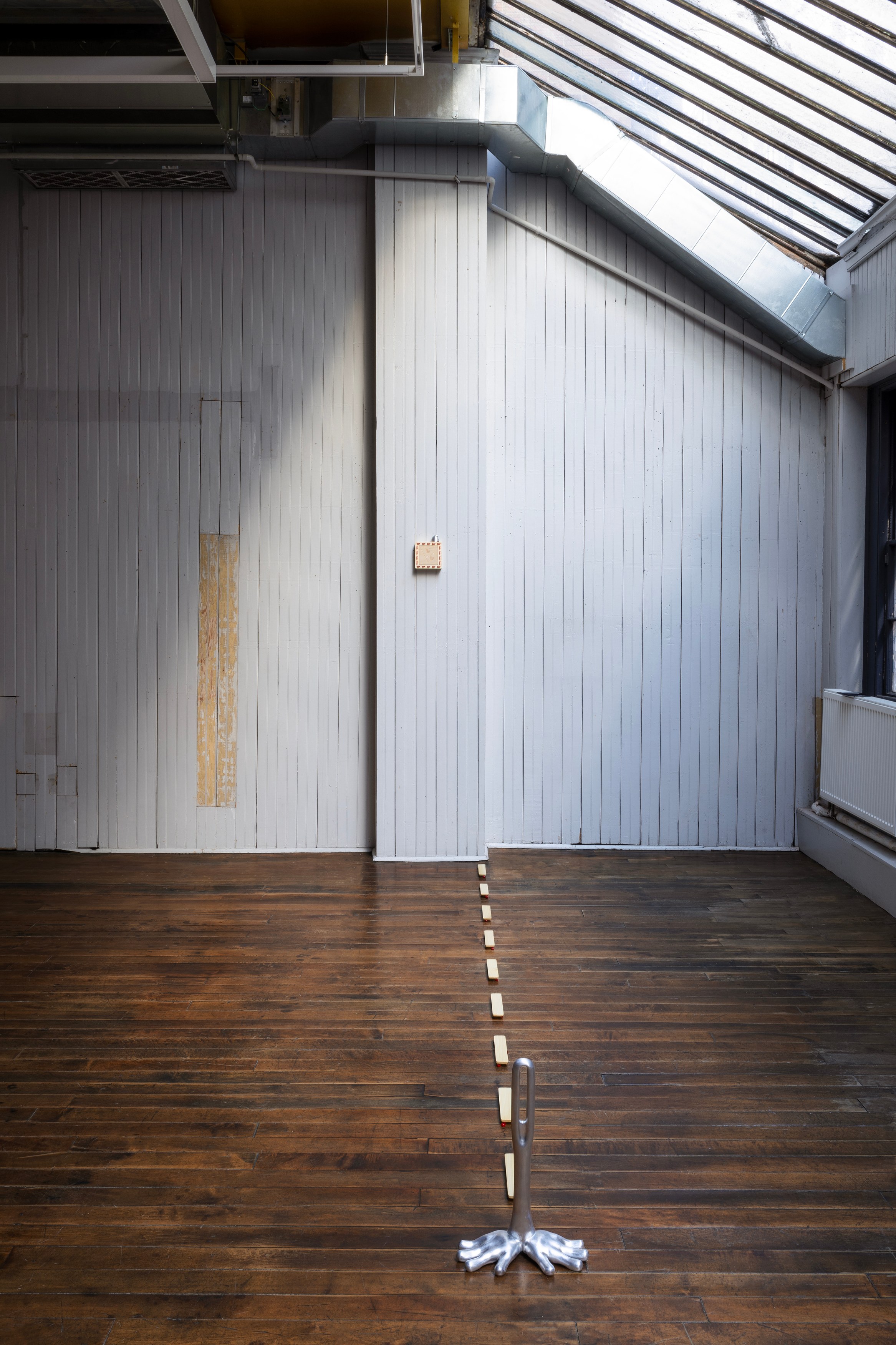 Huidi Xiang, goes around in circles, til very, very dizzy at YveYANG Gallery, photo 5