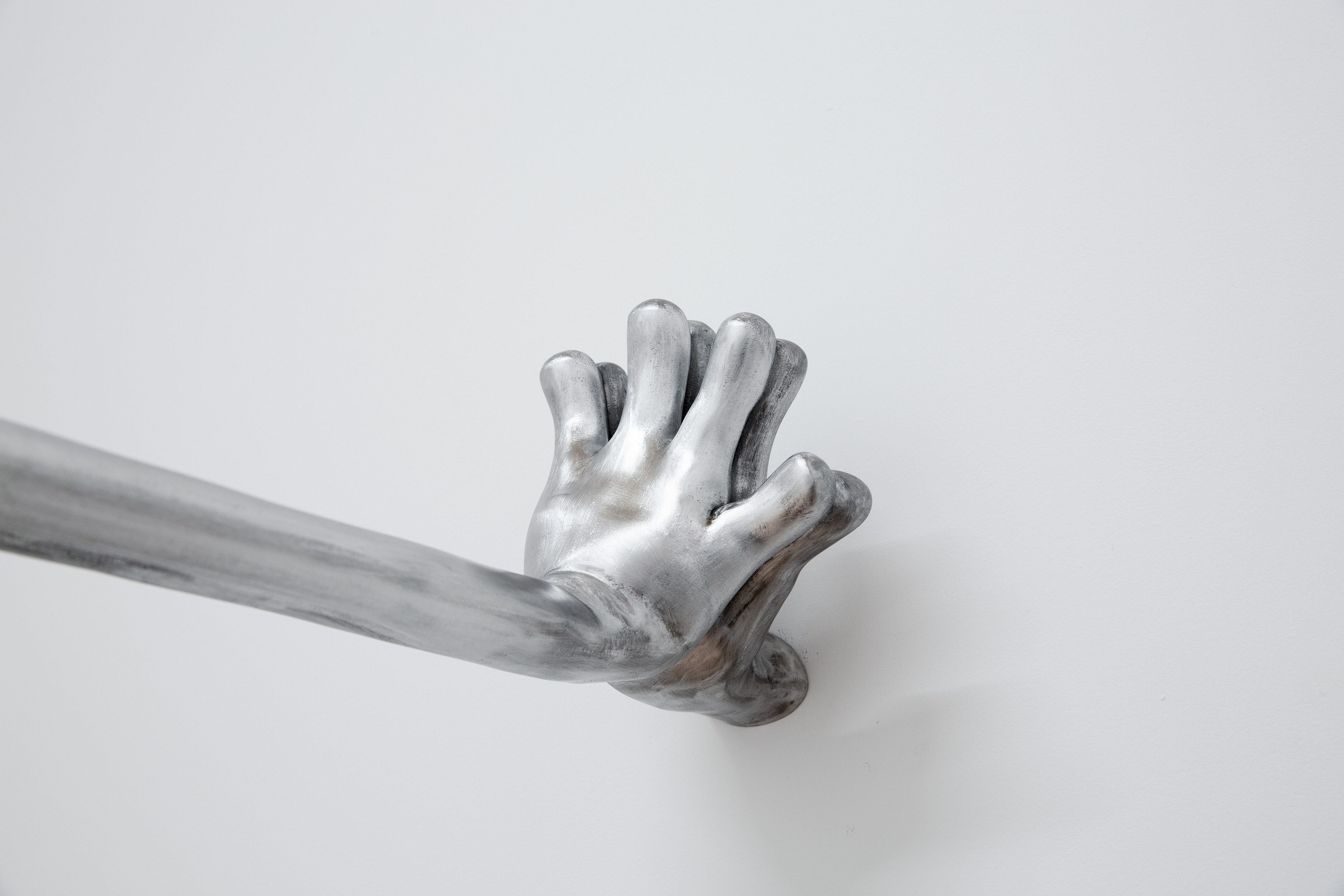 Huidi Xiang, goes around in circles, til very, very dizzy at YveYANG Gallery, photo 18