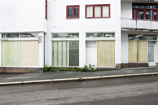 Image 19 of 36