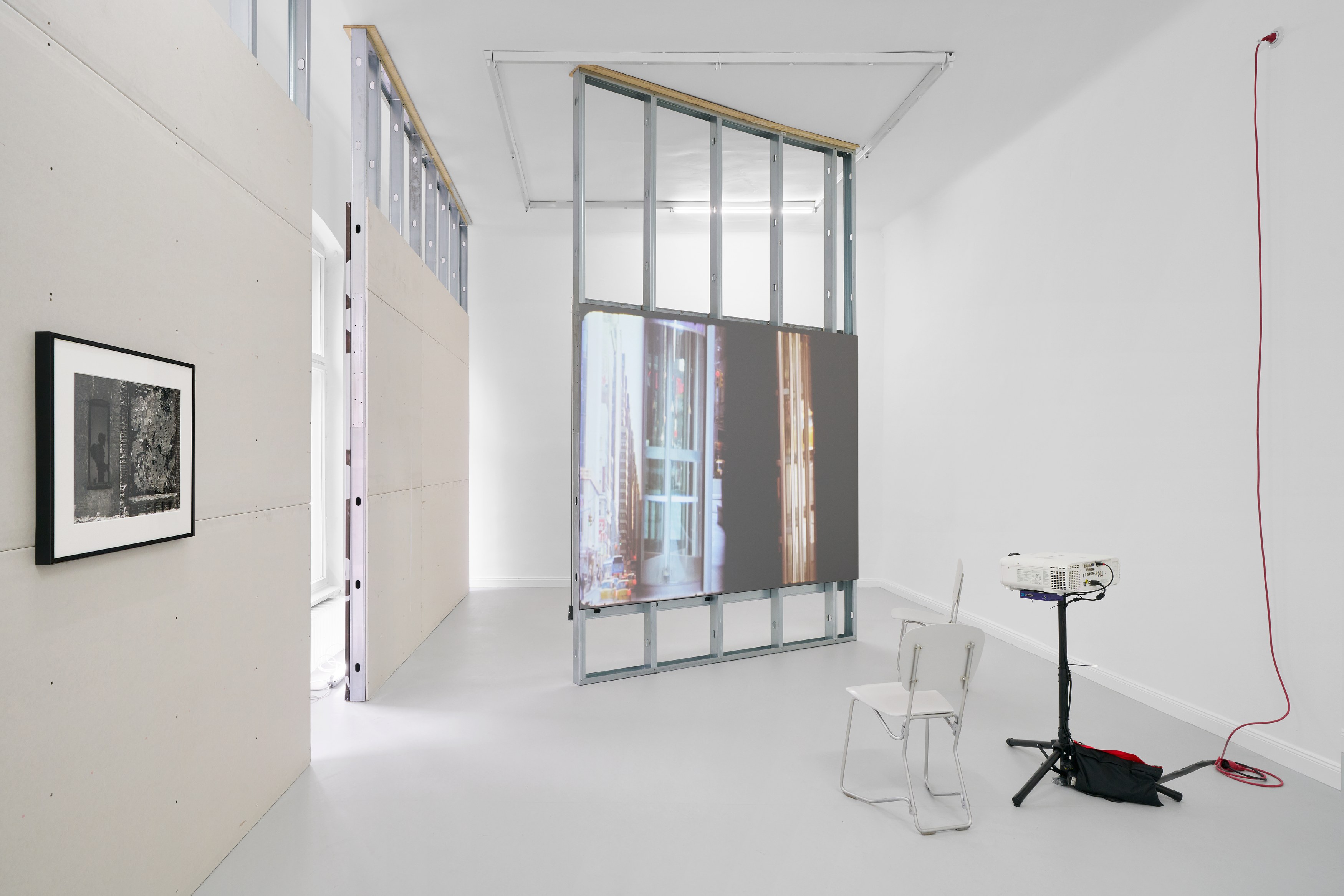 Gordon Matta-Clark, (Ex)Urban Futures of the Recent Past at Galerie Thomas Schulte, photo 4