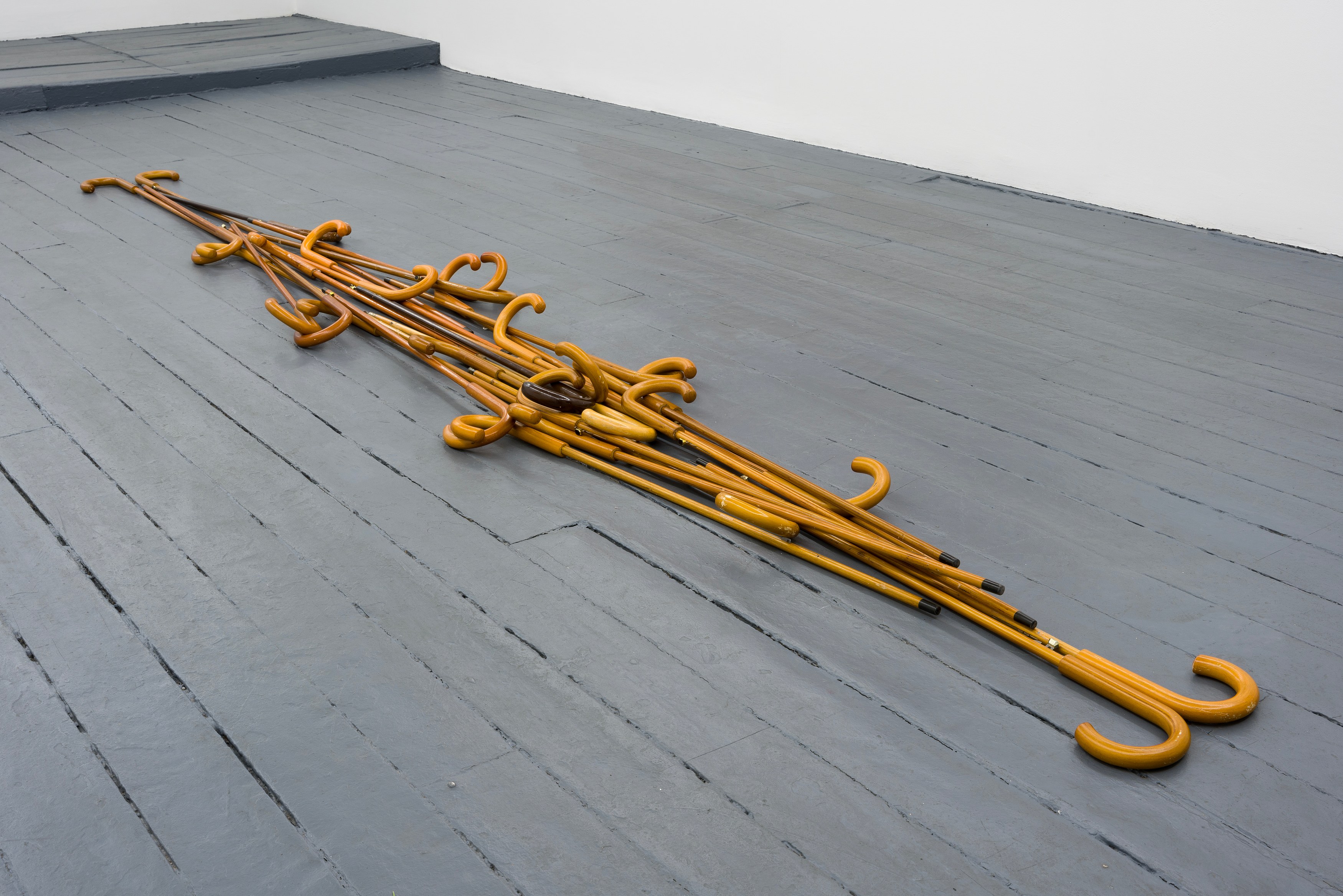 Alexandra Kadzevich, Through fine-spun golden halos at Theta, New York and From the Desk of Lucy Bull, New York, photo 14