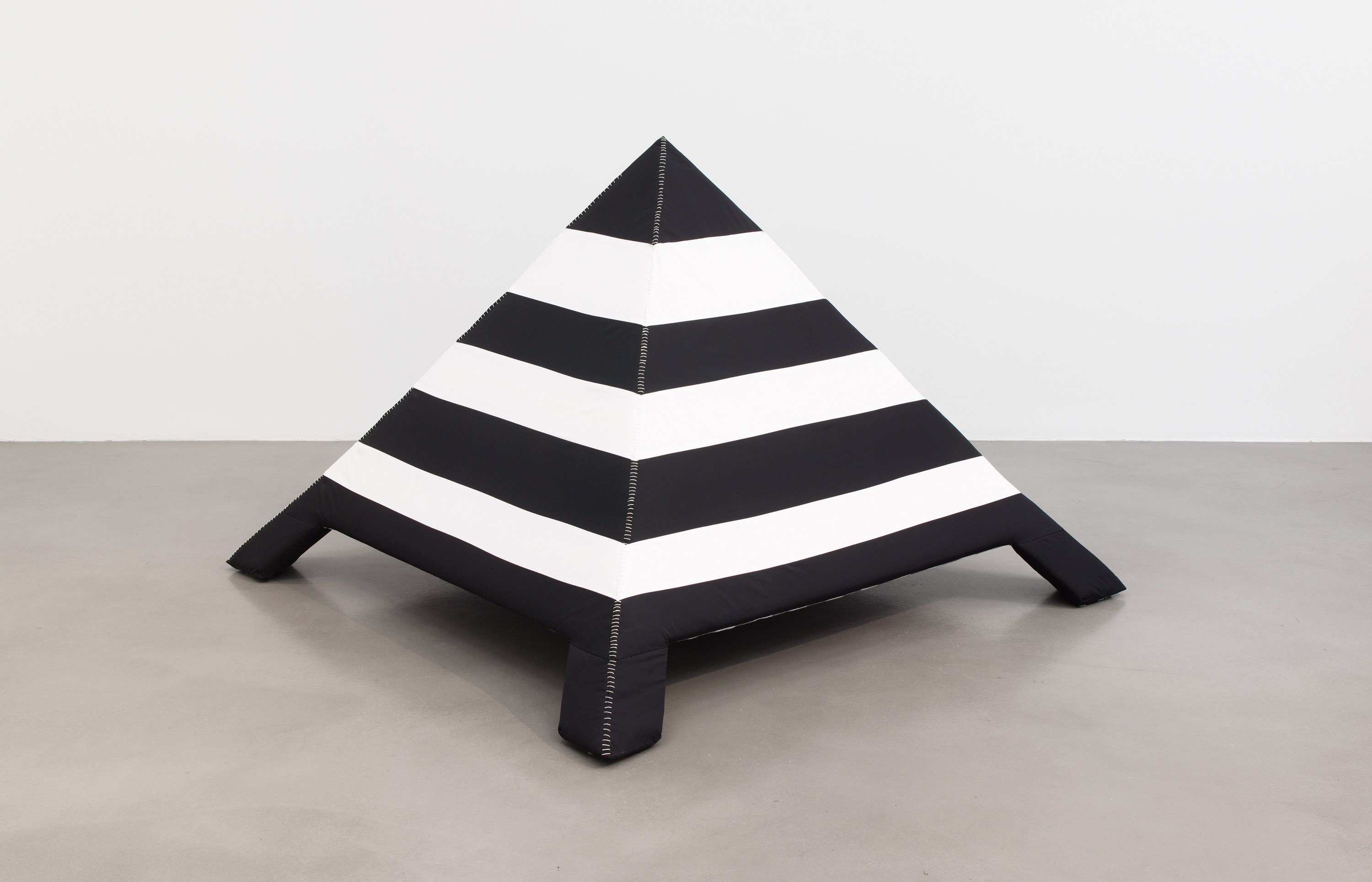 Cosima von Bonin, WHAT IF IT BARKS? Featuring AUTHORITY PURÉE at Petzel, photo 49