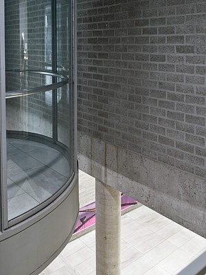 Image 2 of 18