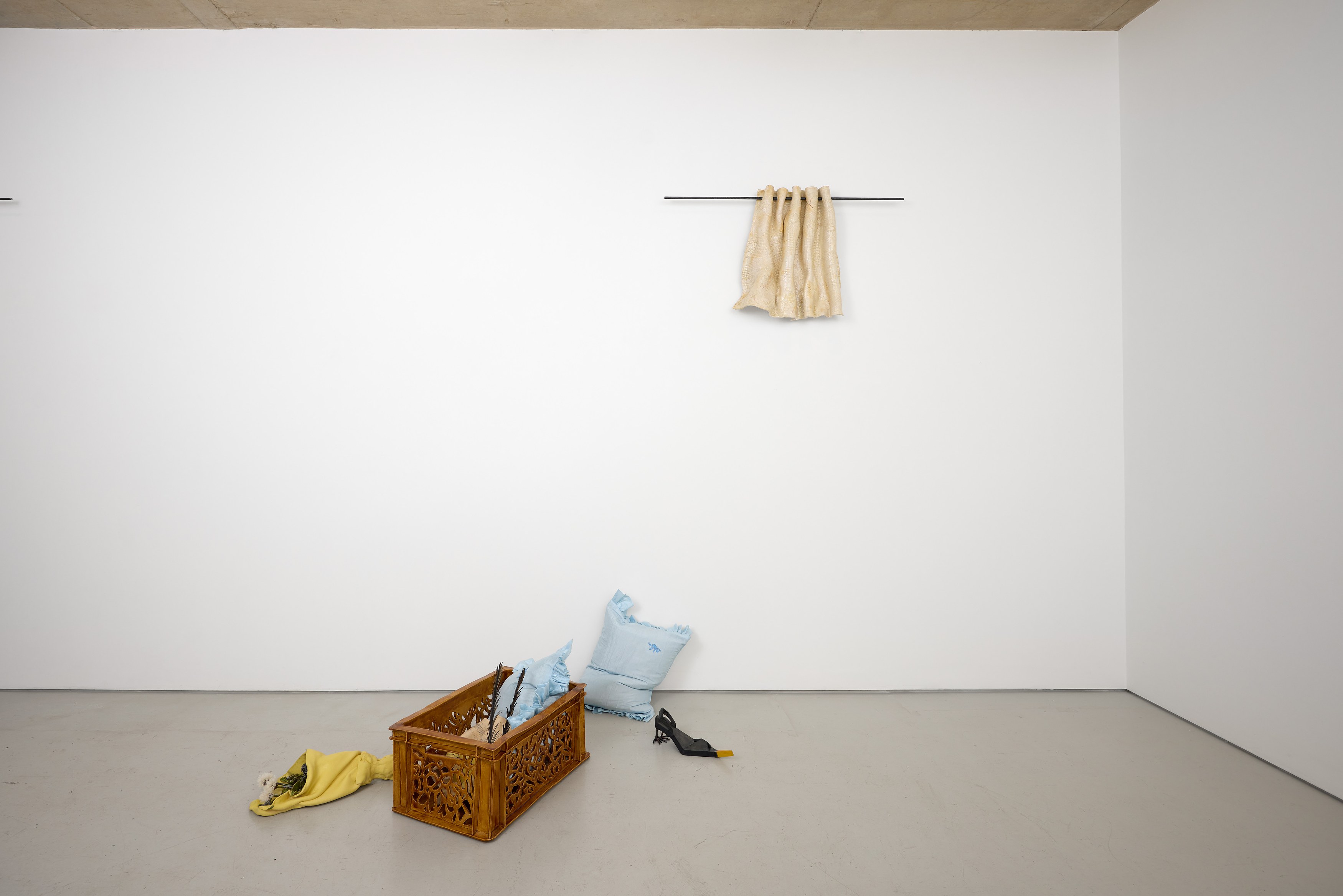 Rike Droescher, Listen, they left a sigh in the curtain at Alice Amati, photo 6