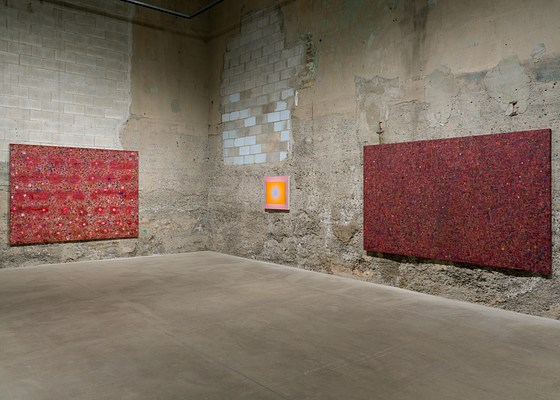 Image 1 of 32