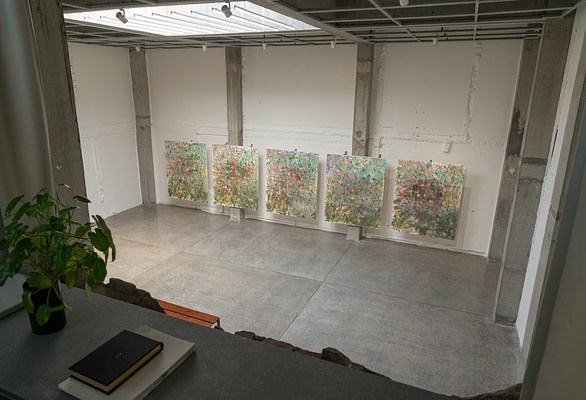 Image 10 of 28