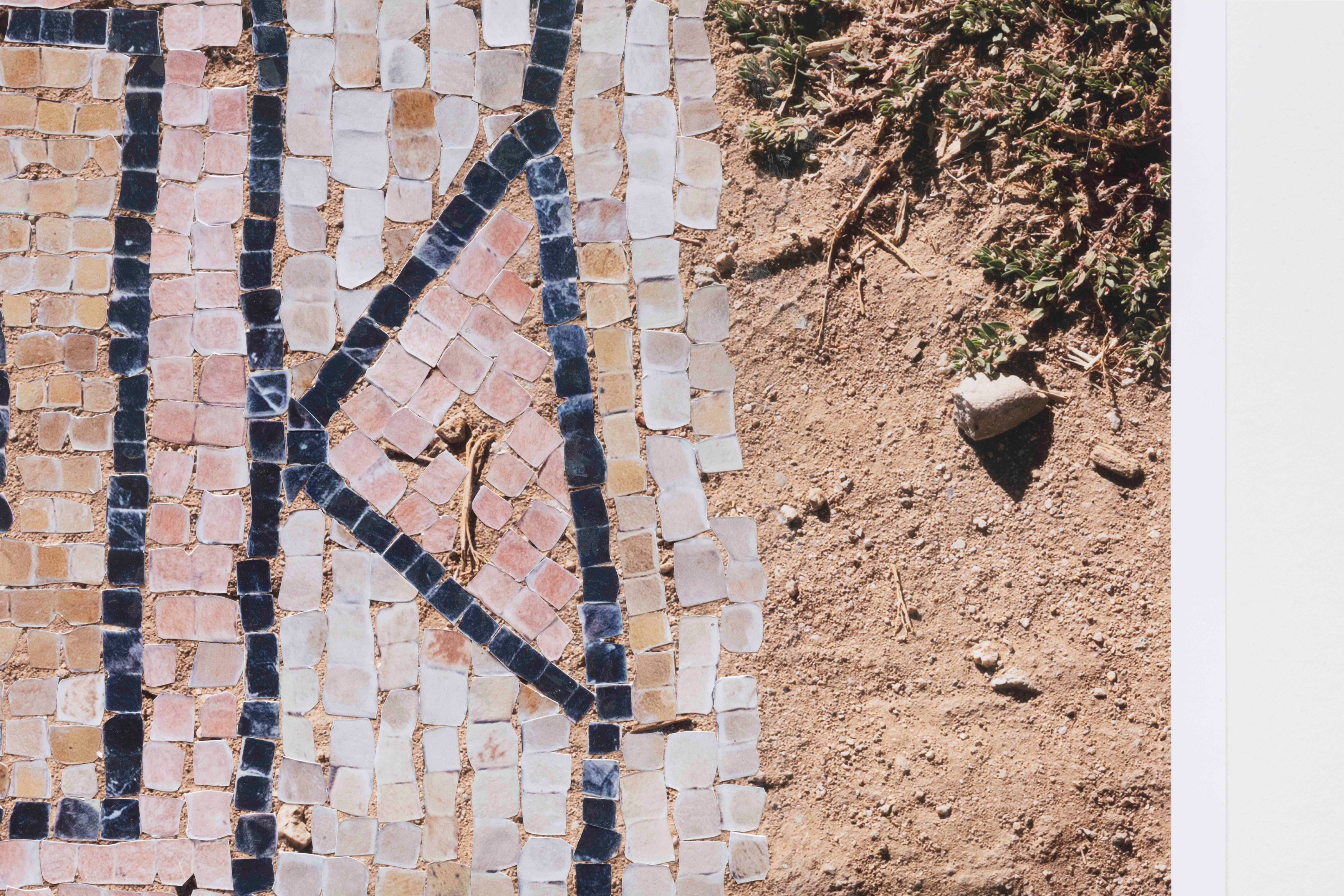 Gal Amiram, Looting at The Fulcrum, photo 16