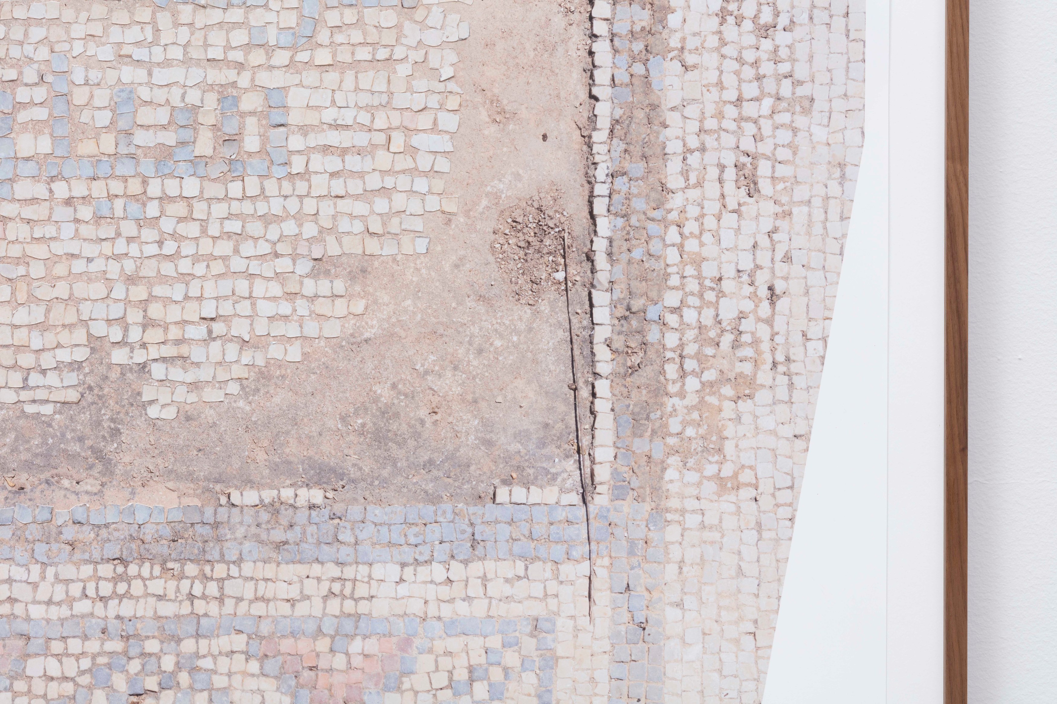 Gal Amiram, Looting at The Fulcrum, photo 22