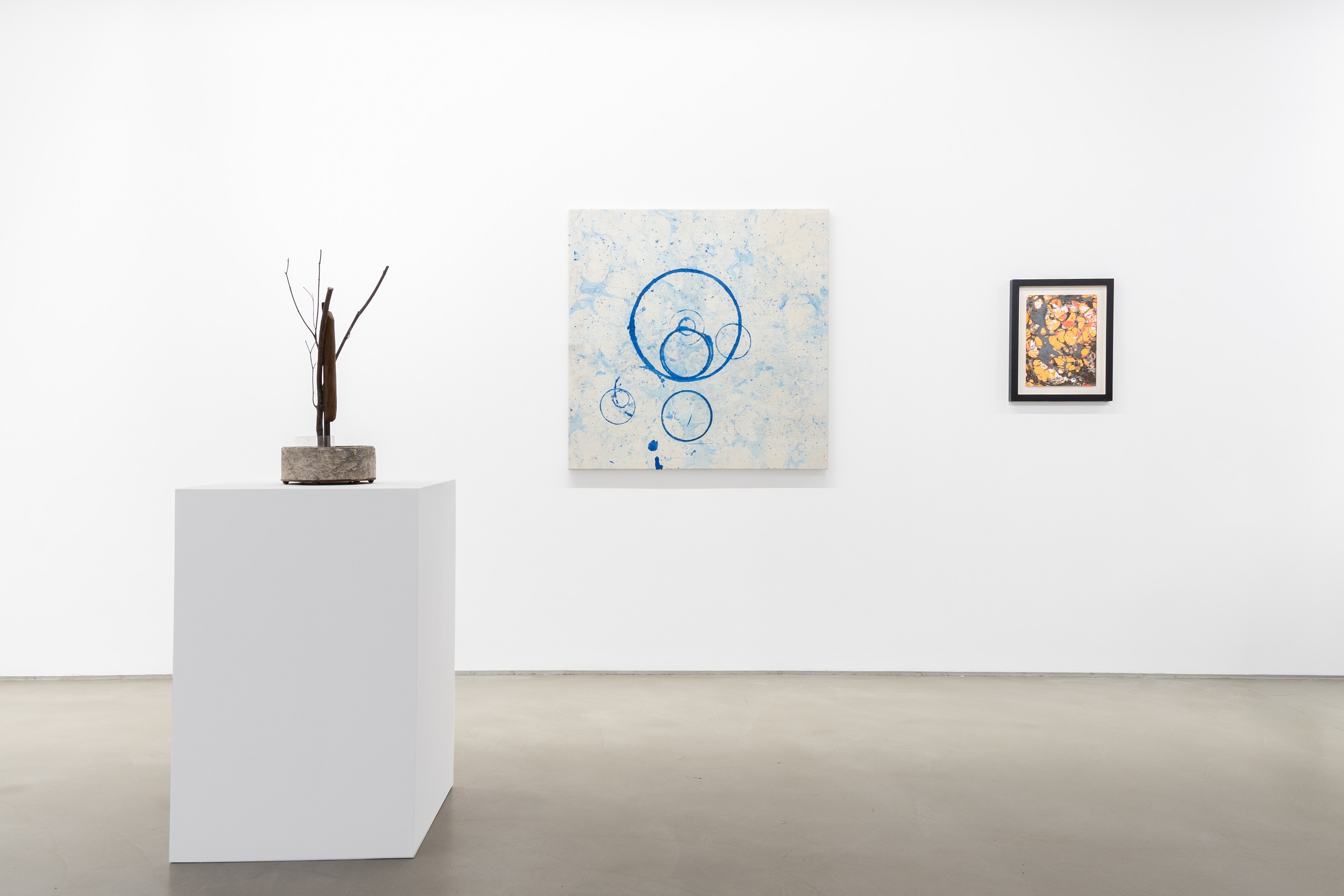 Oscar Tuazon, Written on Water at Galerie Chantal Crousel, photo 4