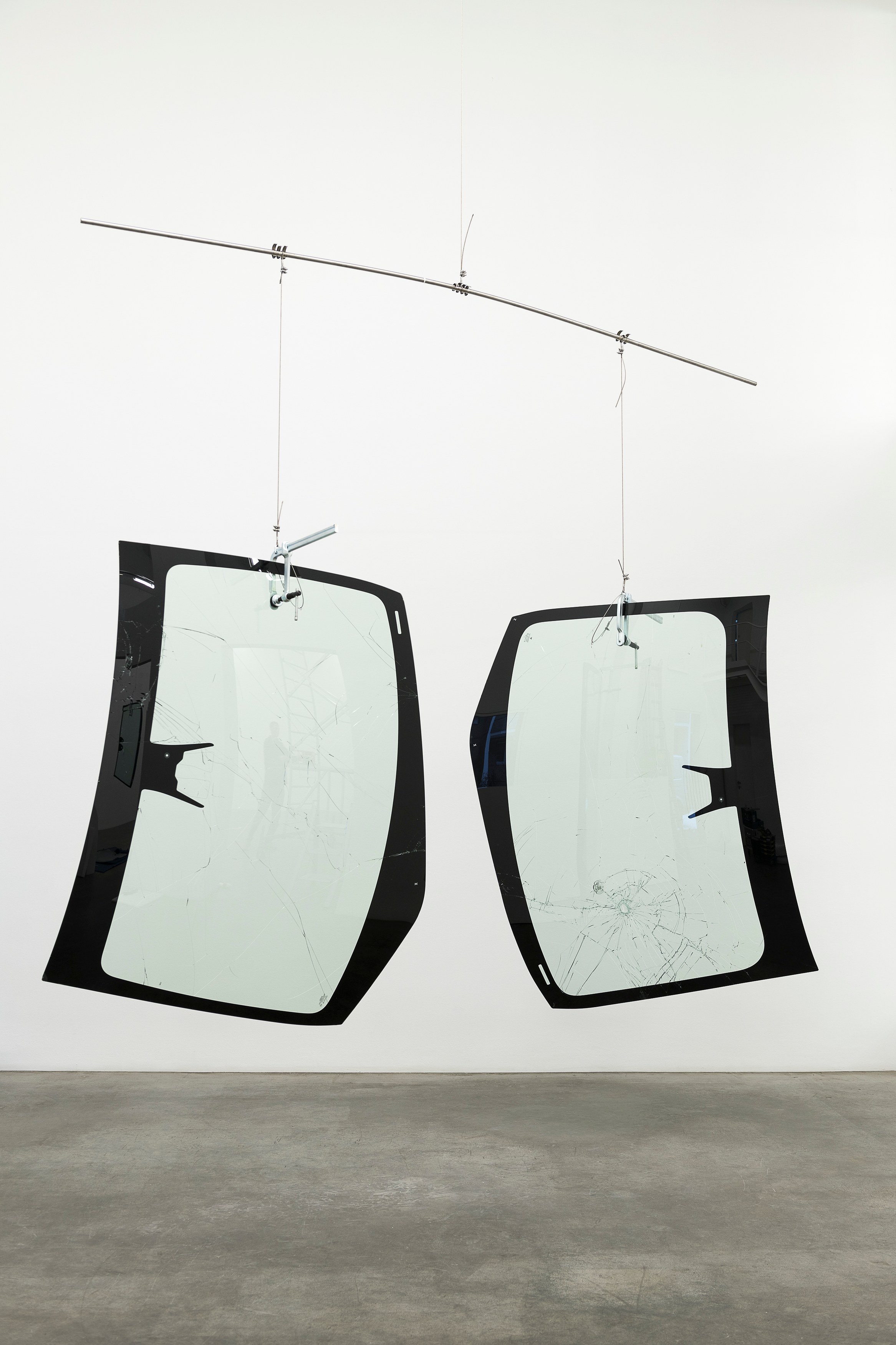 Cerith Wyn Evans, Kitty Kraus, Jonathan Okoronkwo, Clamour at MD 72, photo 13