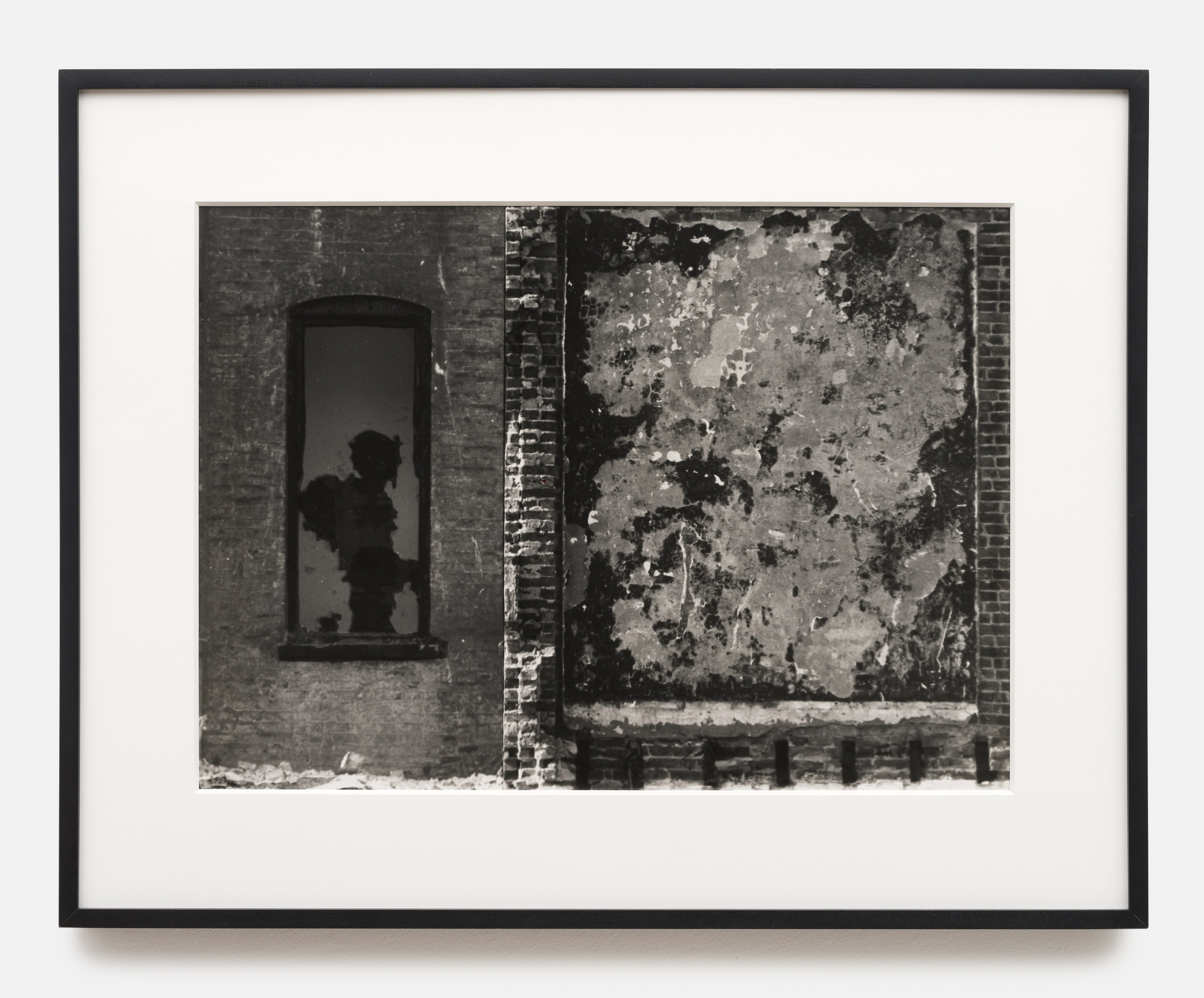 Gordon Matta-Clark, (Ex)Urban Futures of the Recent Past at Galerie Thomas Schulte, photo 17