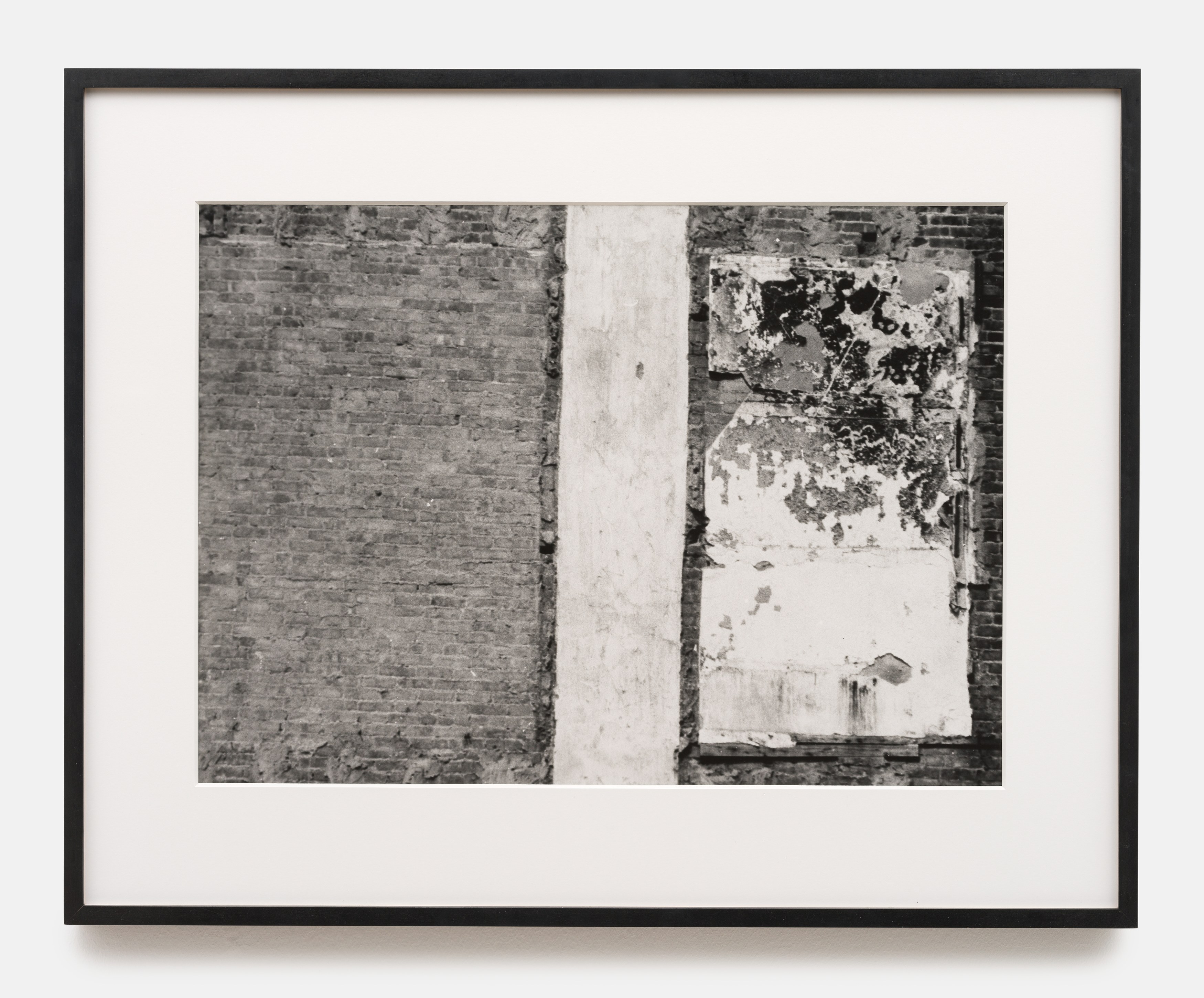 Gordon Matta-Clark, (Ex)Urban Futures of the Recent Past at Galerie Thomas Schulte, photo 16