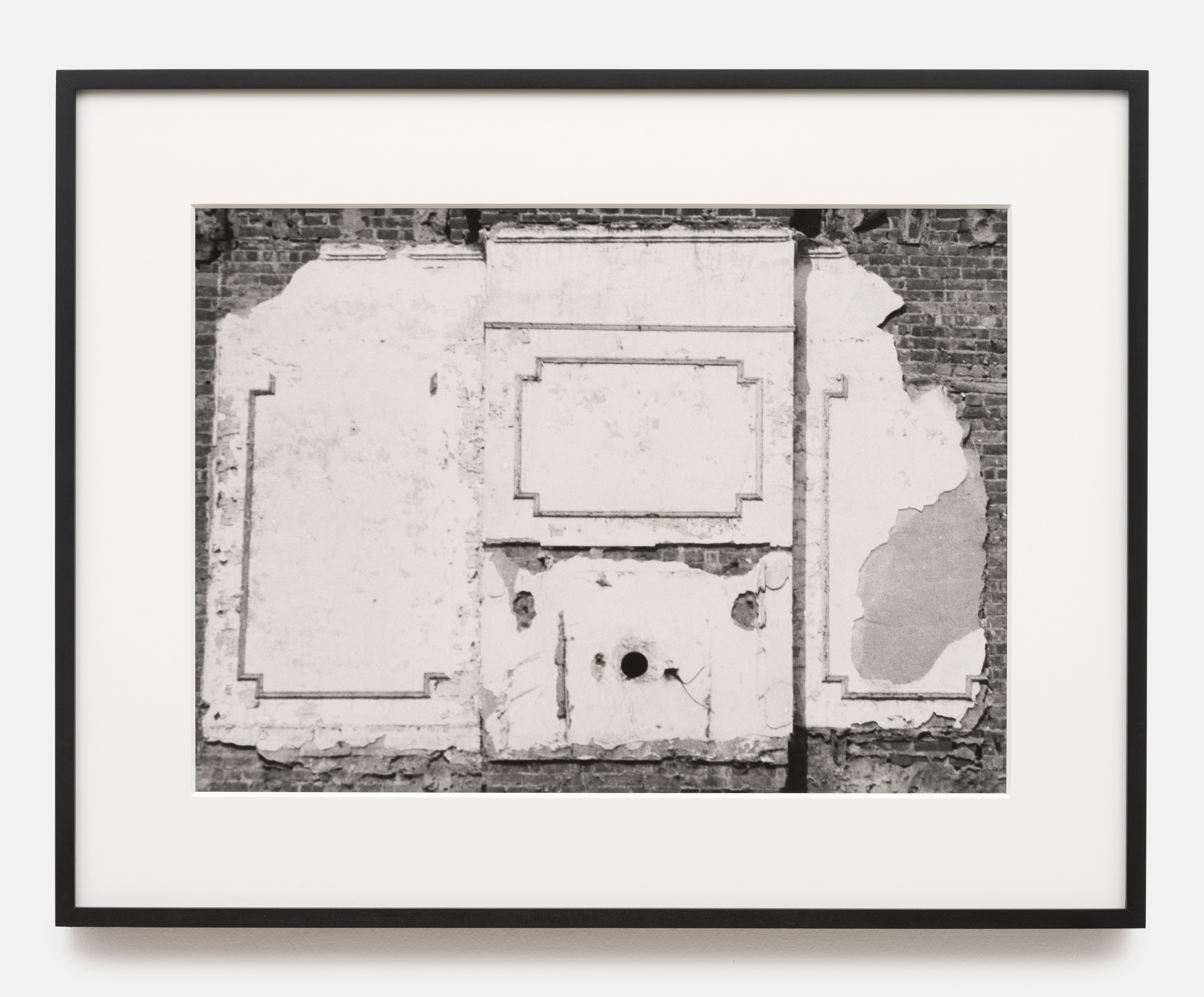 Gordon Matta-Clark, (Ex)Urban Futures of the Recent Past at Galerie Thomas Schulte, photo 18