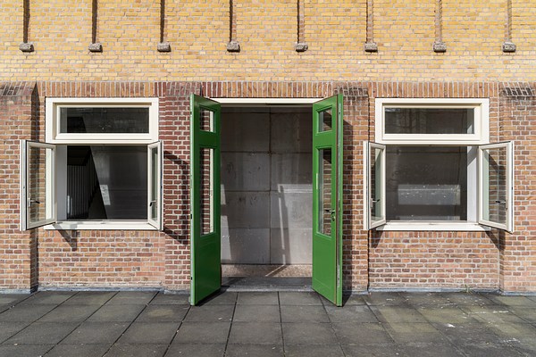 Image 1 of 21