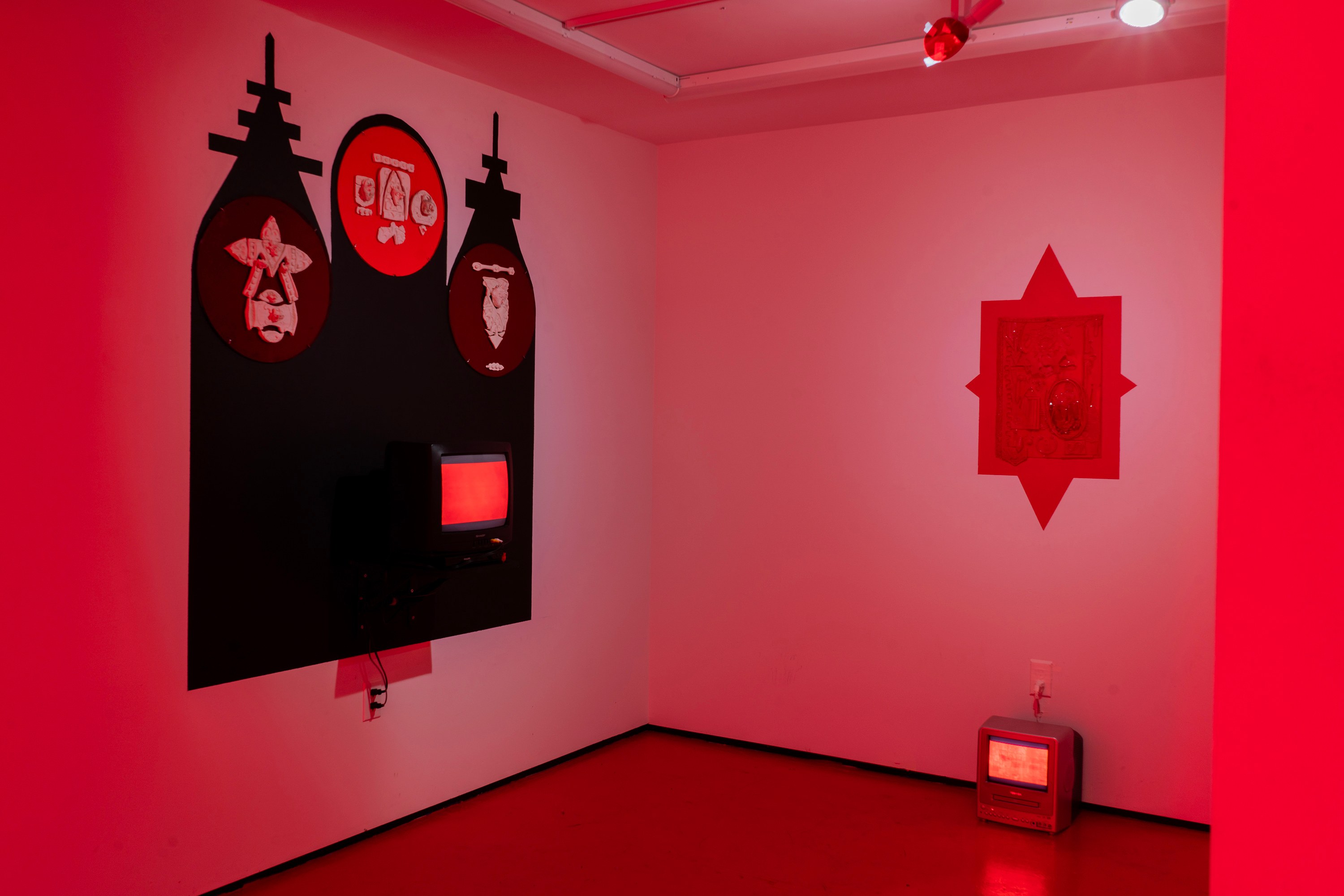 Installation view 6