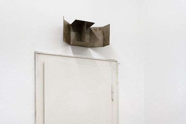 Image 11 of 28