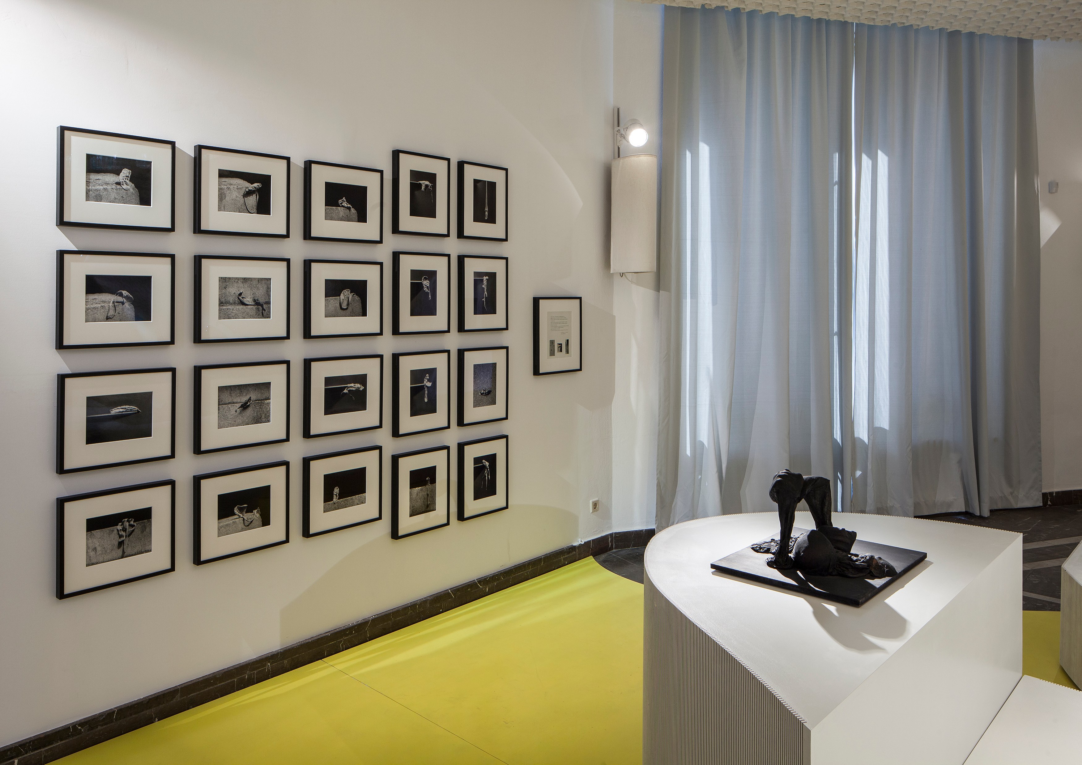 THEM, THEM at Schinkel Pavillon, photo 3
