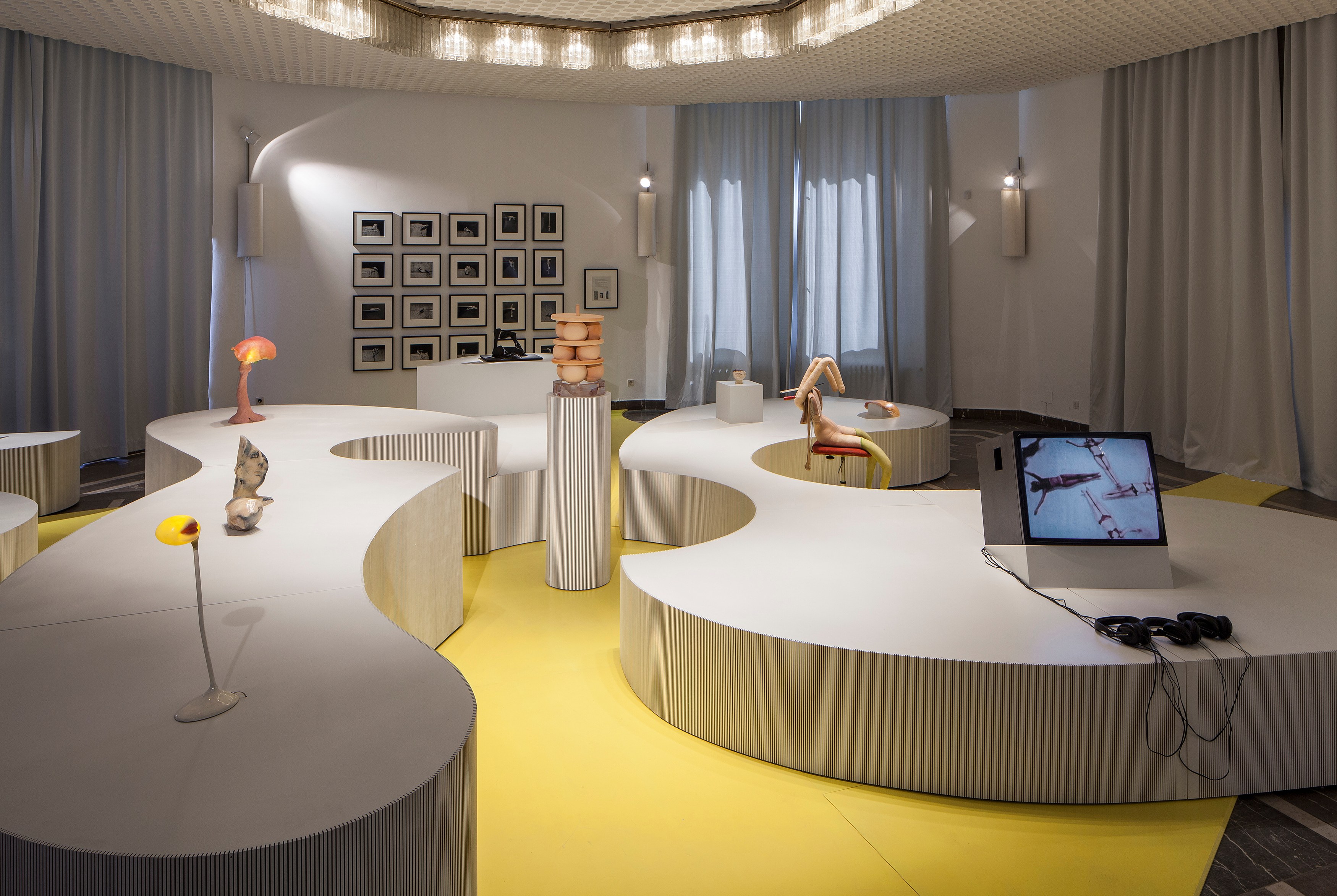 THEM, THEM at Schinkel Pavillon, photo 4