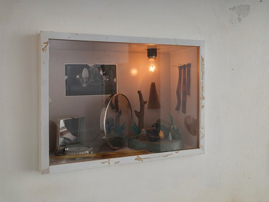 Image 12 of 27