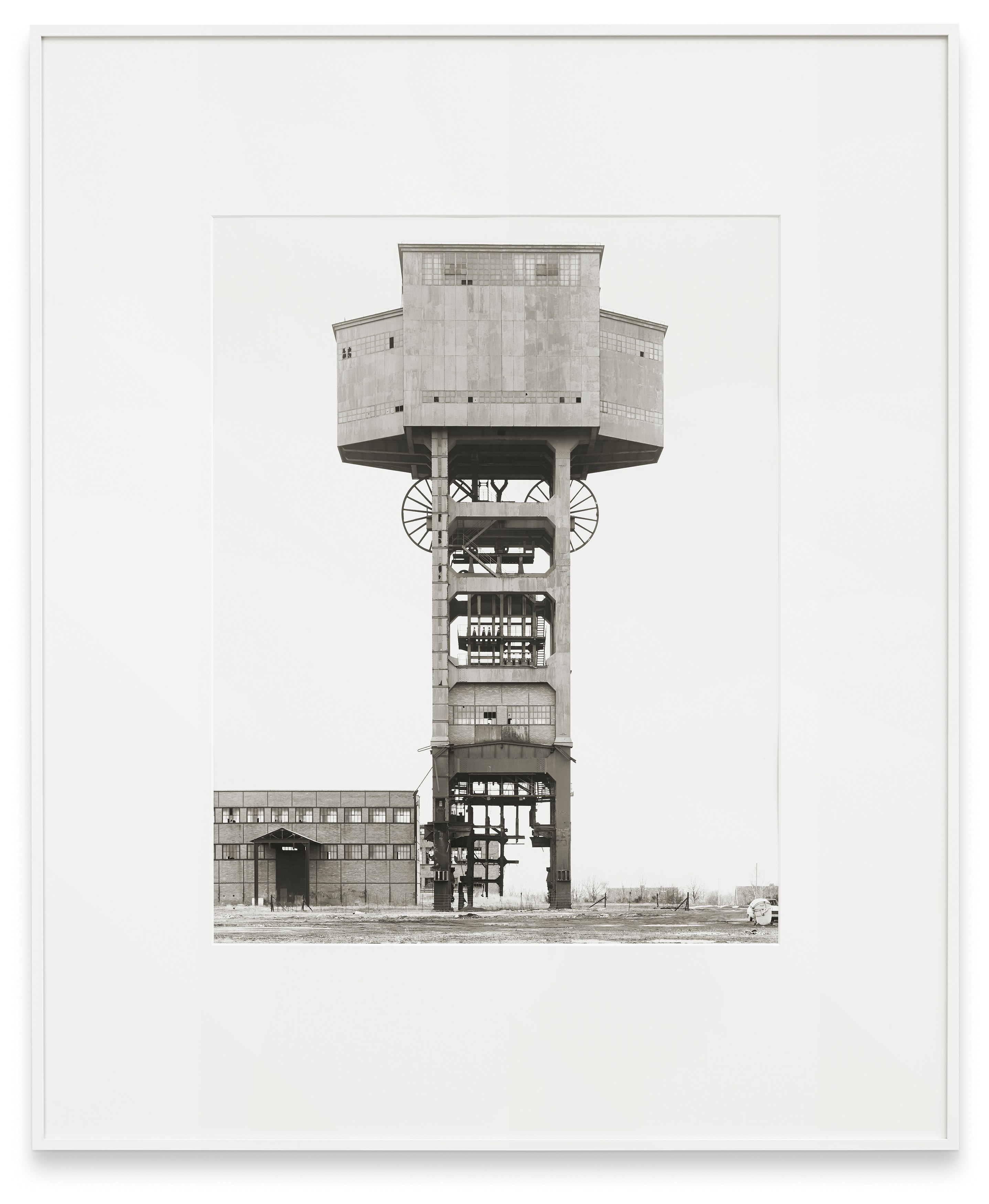 Bernd and Hilla Becher, James Welling, Untitled at Studio M, photo 9