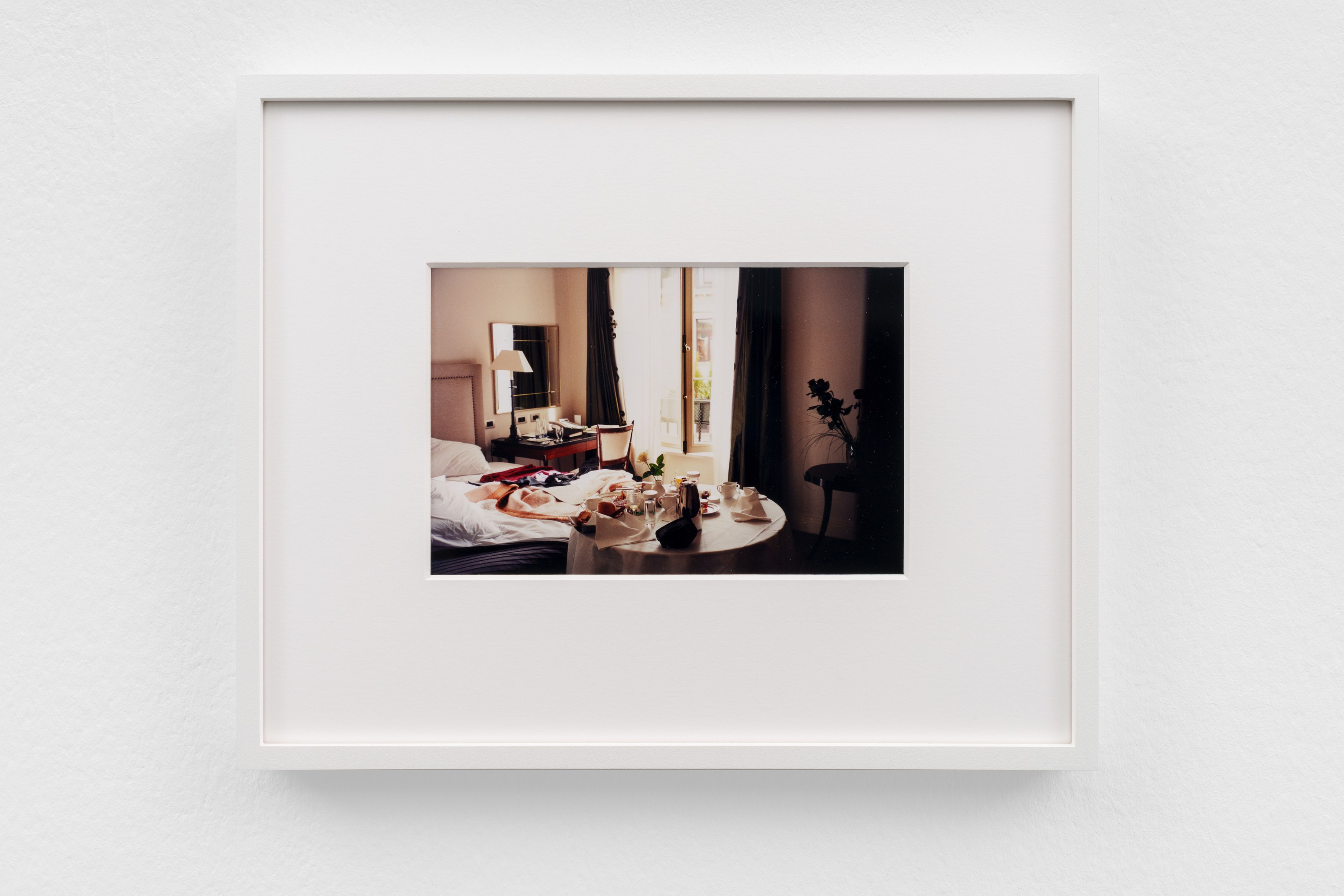 Ellen Cantor, Annie Ernaux & Marc Marie, Bedroom, Christmas Morning at Isabella Bortolozzi, photo 13
