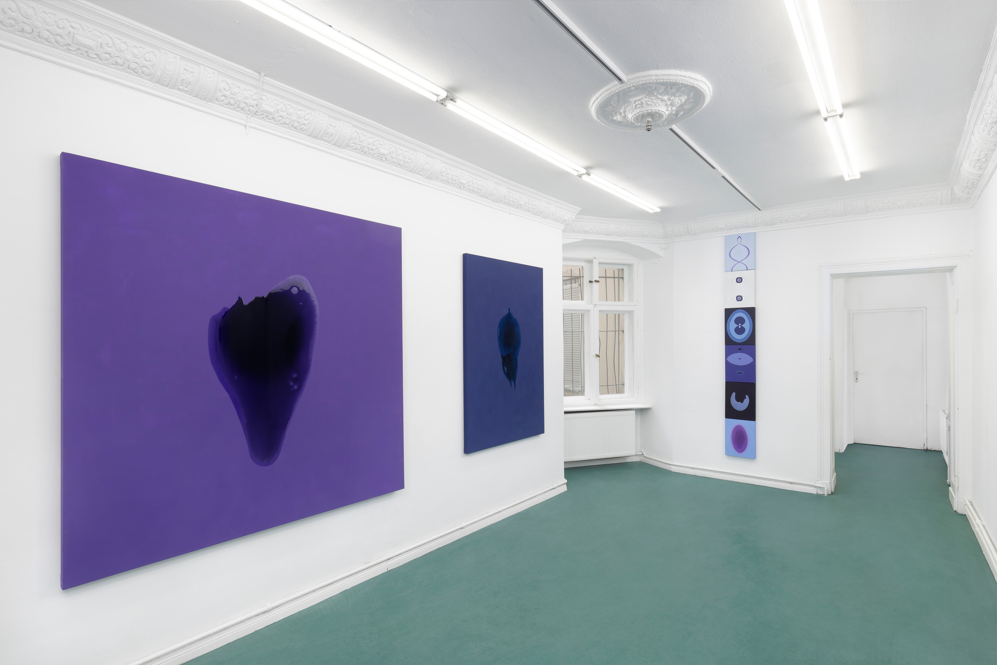 Kami Mierzvvinsk, Where the Night Softens at Galerie Noah Klink, photo 8