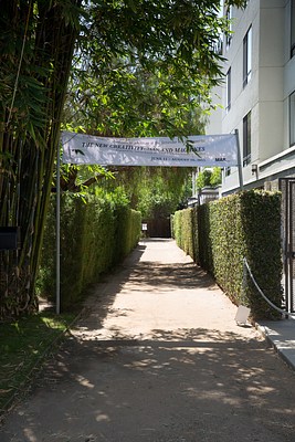 Image 2 of 164