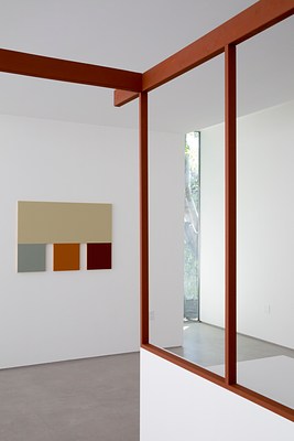 Image 4 of 5