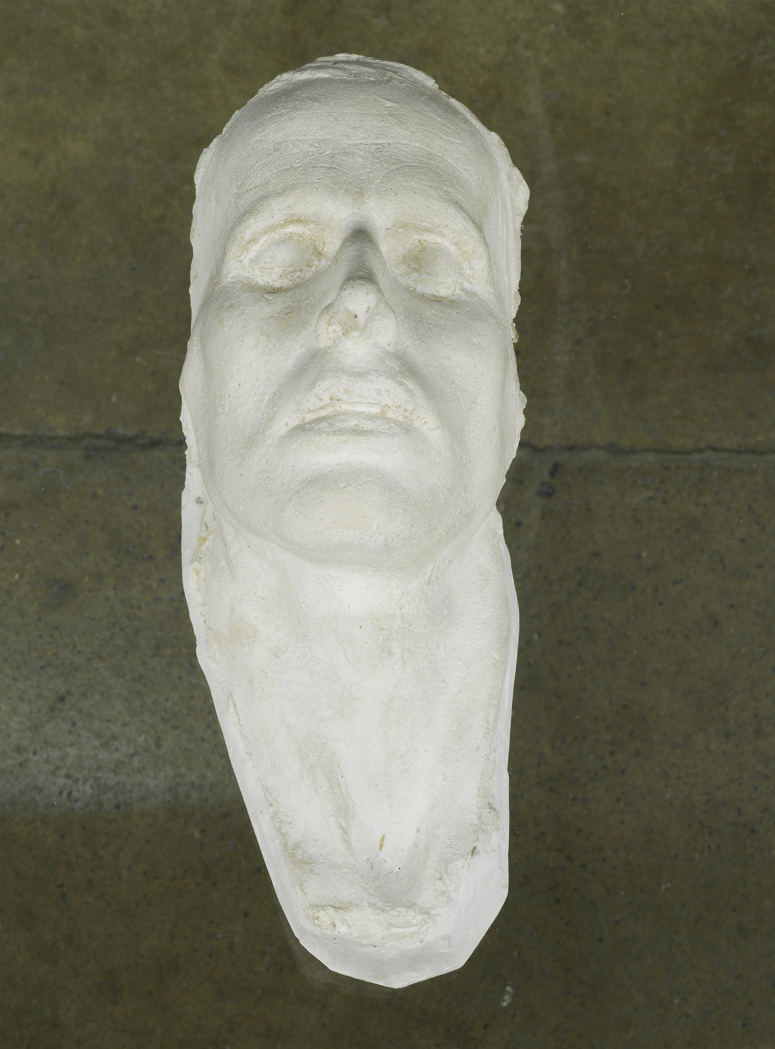 Klaus Weber, ALL BODIES FALL EQUALLY FAST at Museum St, photo 14